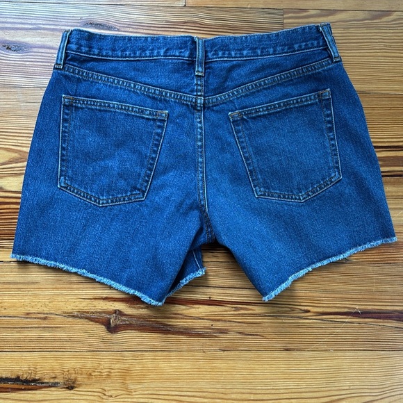 J. Crew Ladies Denim Shorts Cut-Off Size 28 - Picture 9 of 9